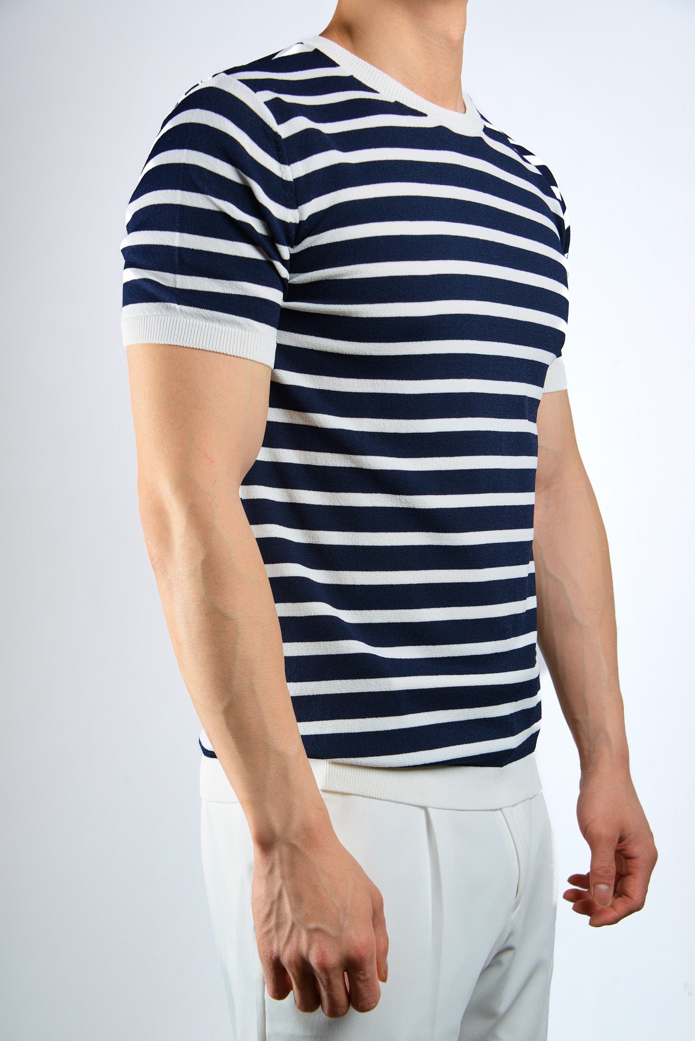 S/S Textured Modern Crew Shirt