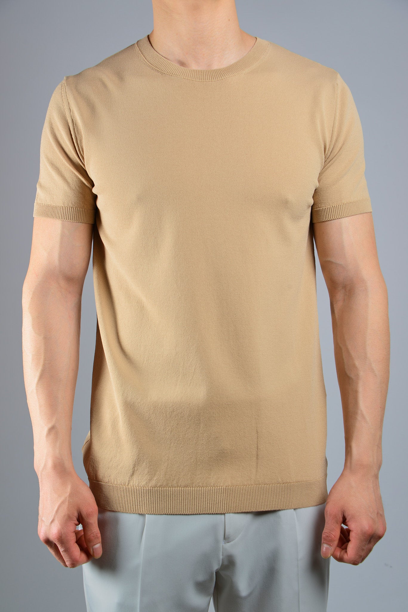 S/S Textured Modern Crew Shirt