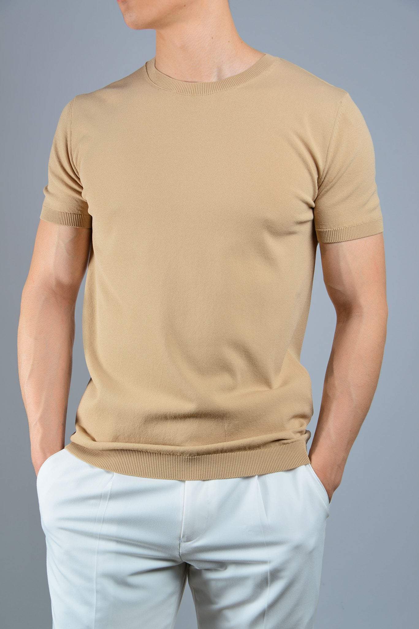 S/S Textured Modern Crew Shirt