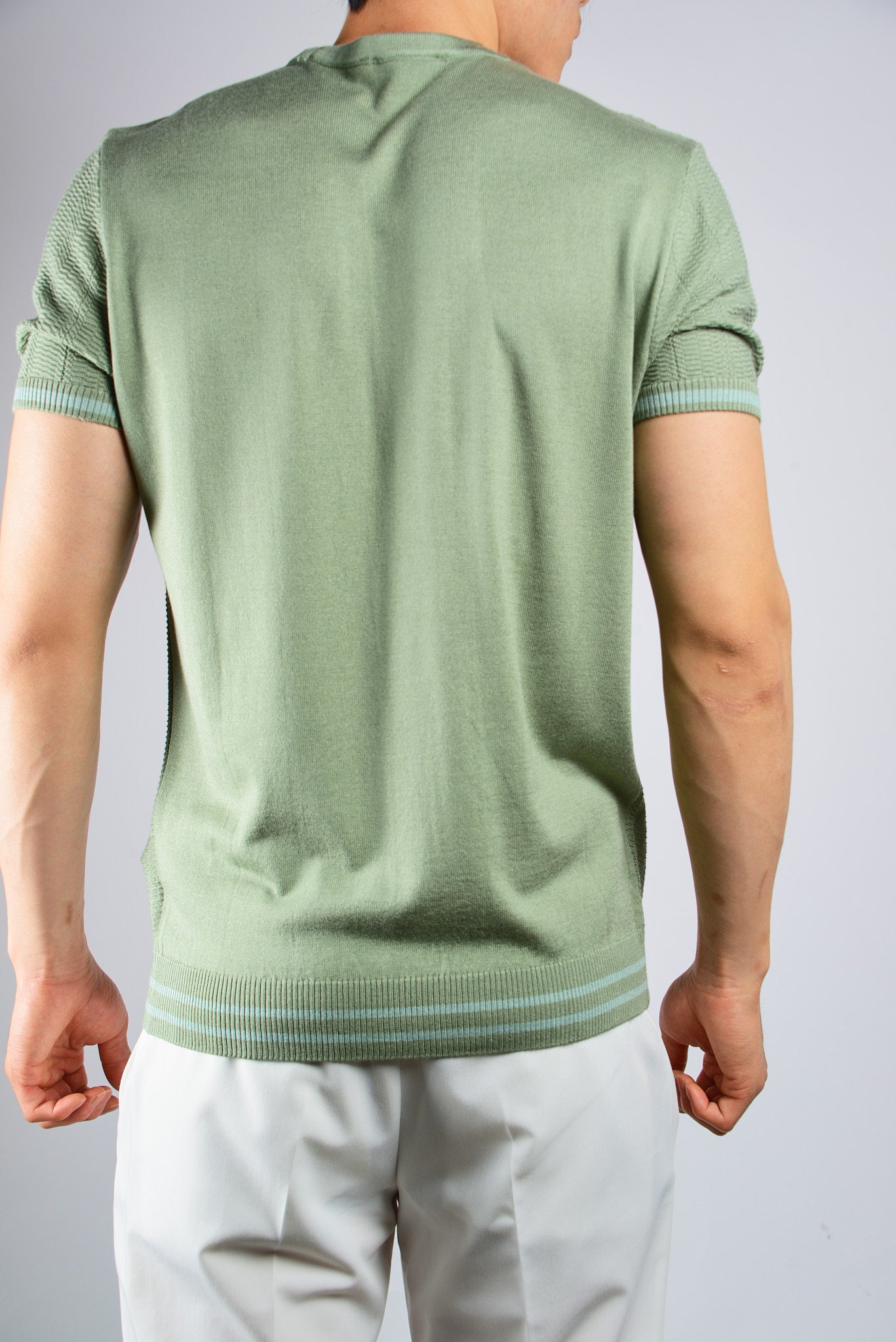 S/S Textured Crew Shirt