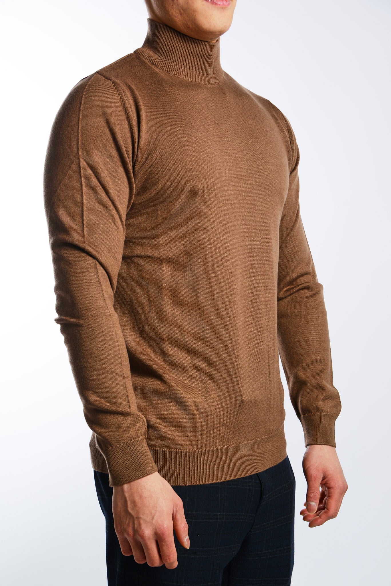 Leeds Slim Fit Mockneck Euro Sweater