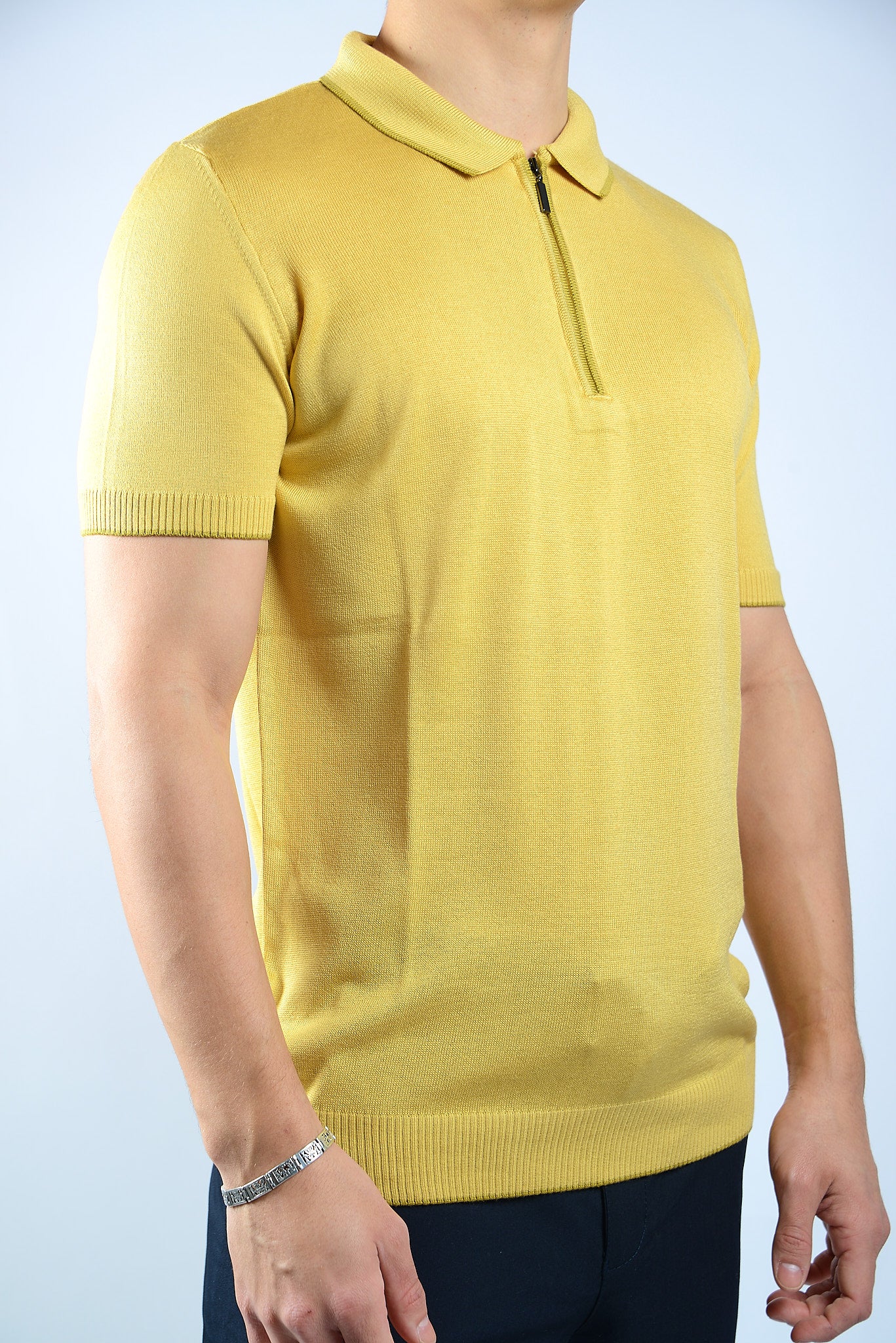 TIPPED COLLAR KNIT ZIP POLO