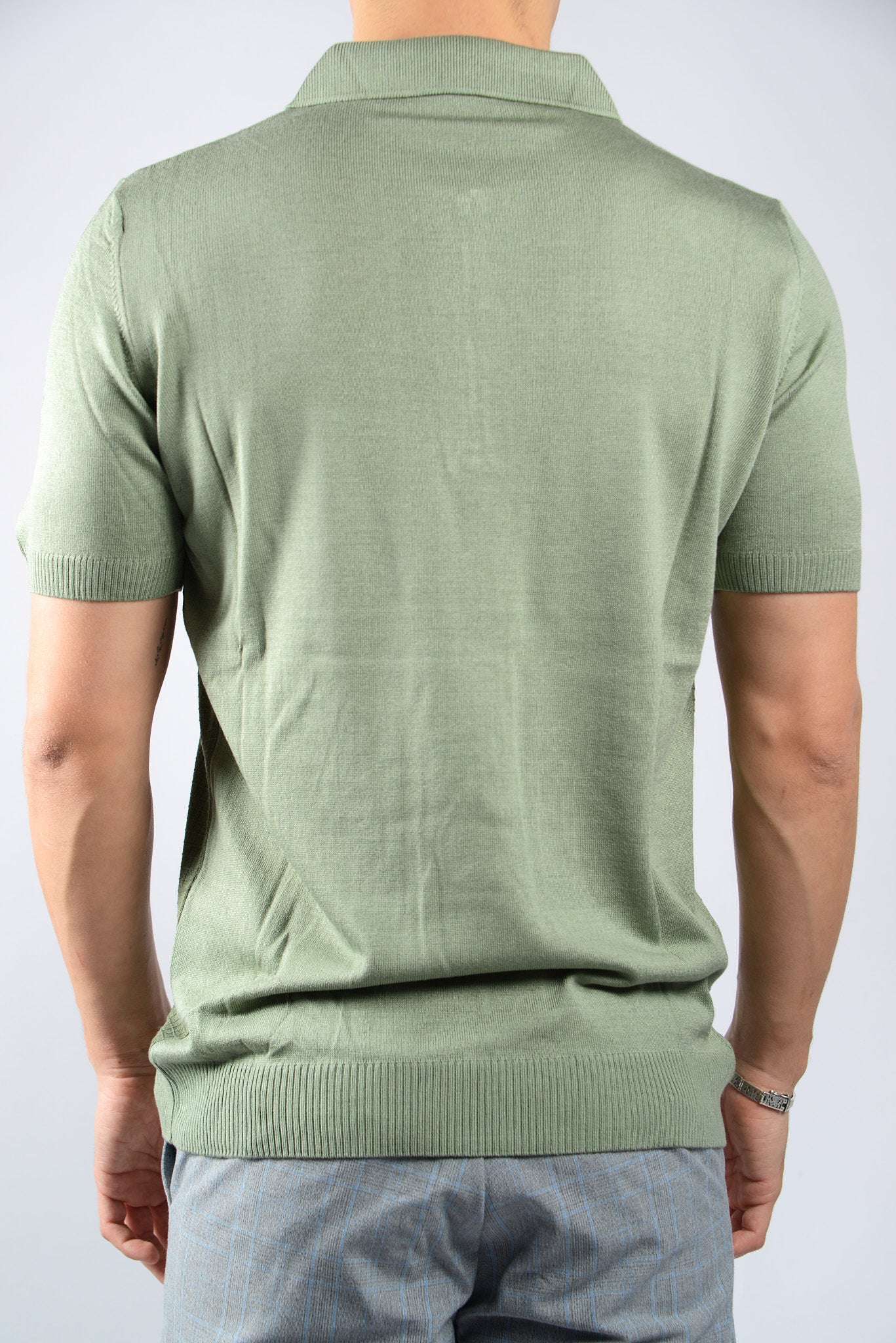 TEXTURED VERTICAL STRIPE KNIT ZIP POLO