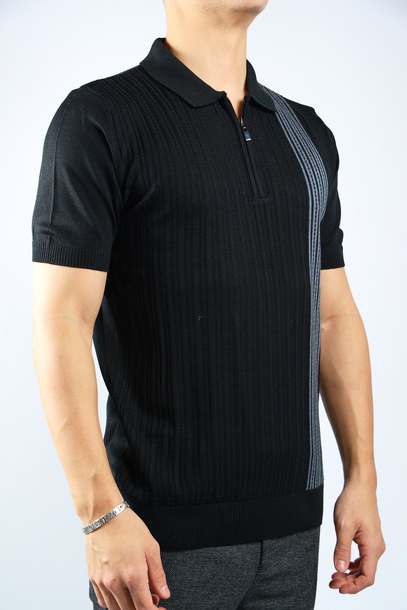 VERTICAL STRIPE KNIT ZIP POLO