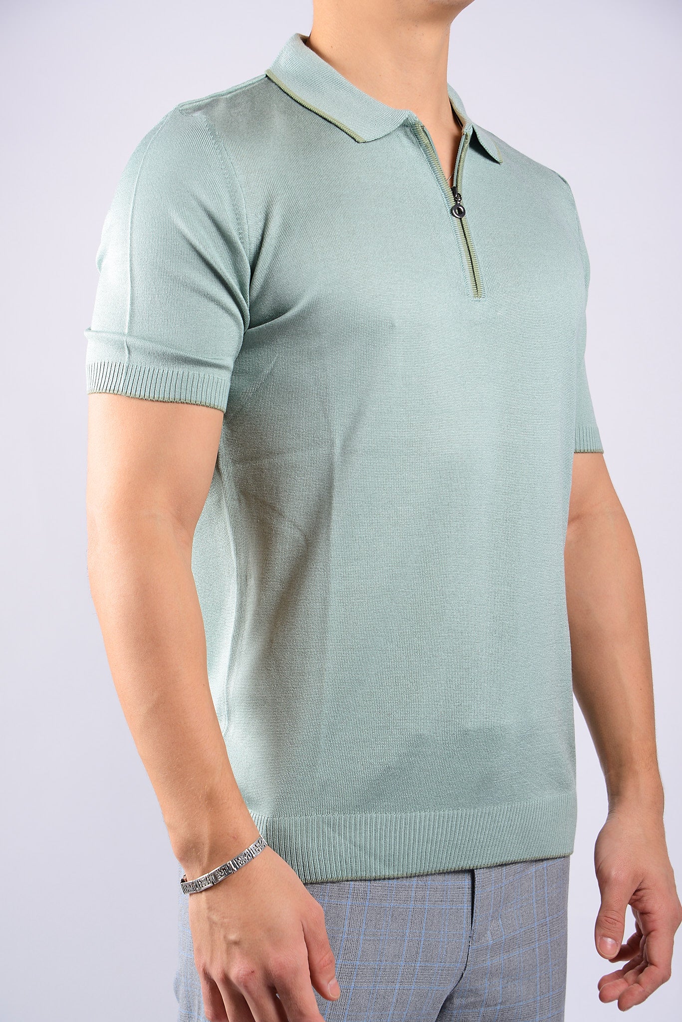 TIPPED COLLAR KNIT ZIP POLO