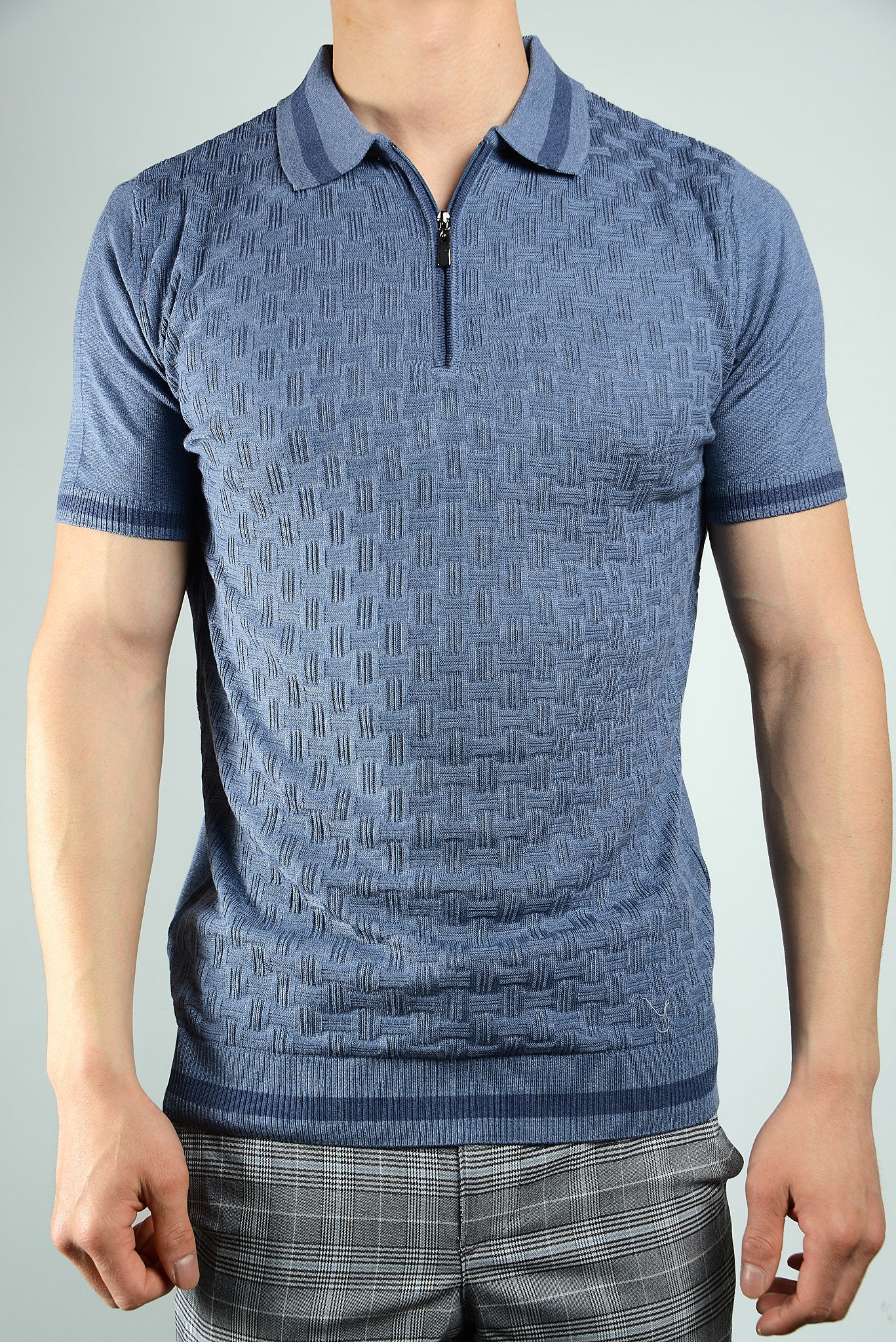 Textured Tipping Zip Knit Polo