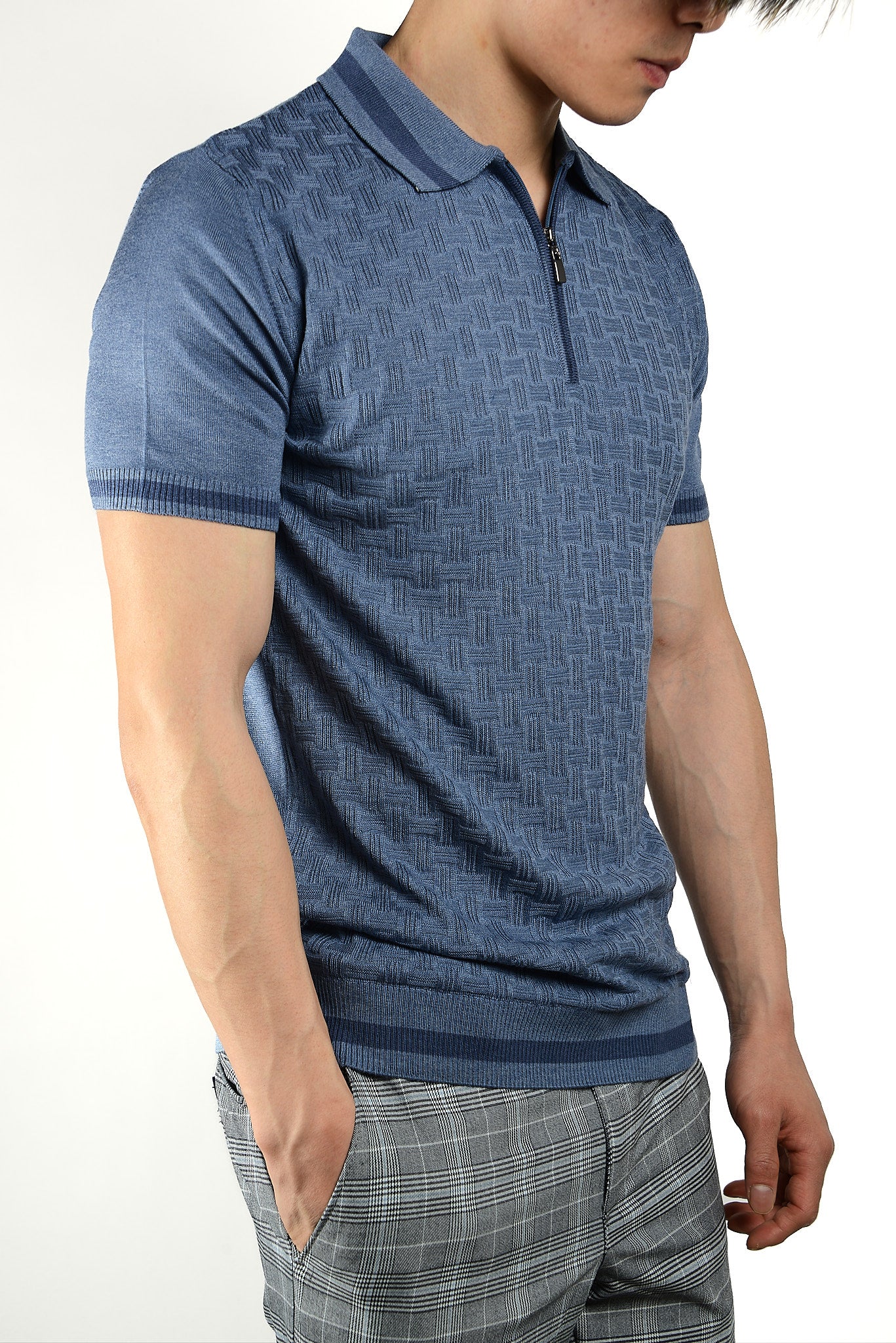 Textured Tipping Zip Knit Polo